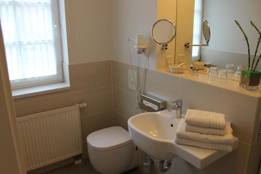 Fuerstenhof Wernigerode Garni Room photo